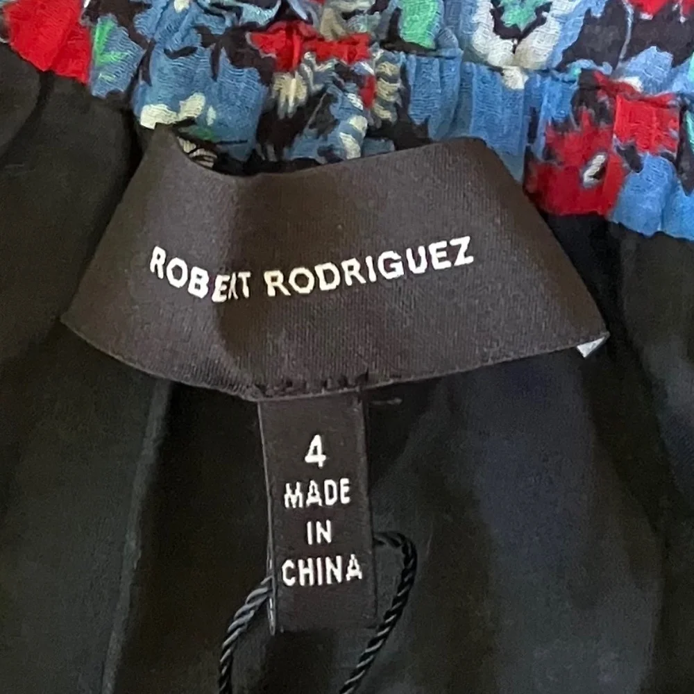 NWT - Robert Rodriguez Juliette Floral Dress Size 4 - Picture 7 of 11